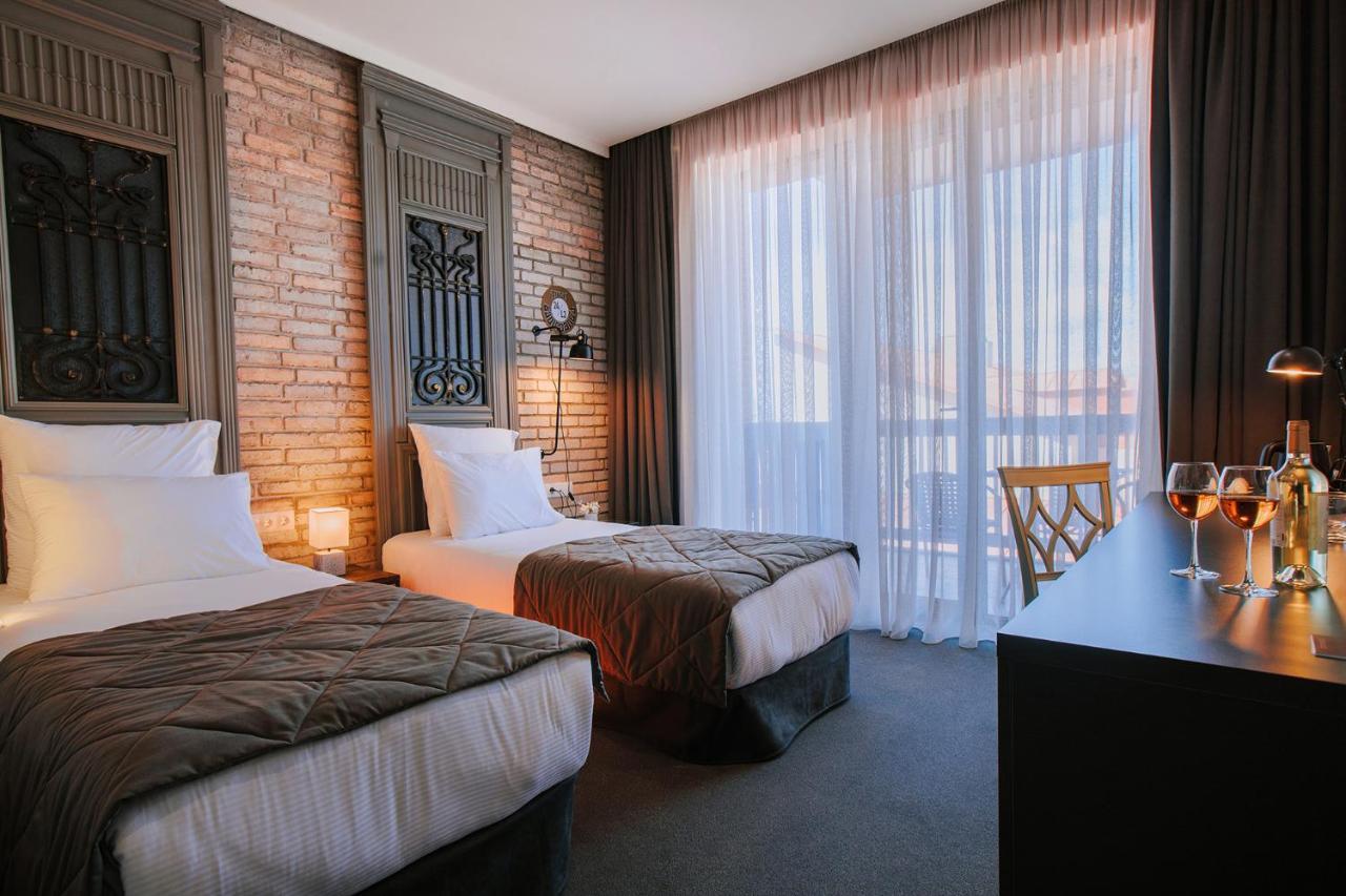 TbiliSee Boutique Hotel Tbilissi Extérieur photo