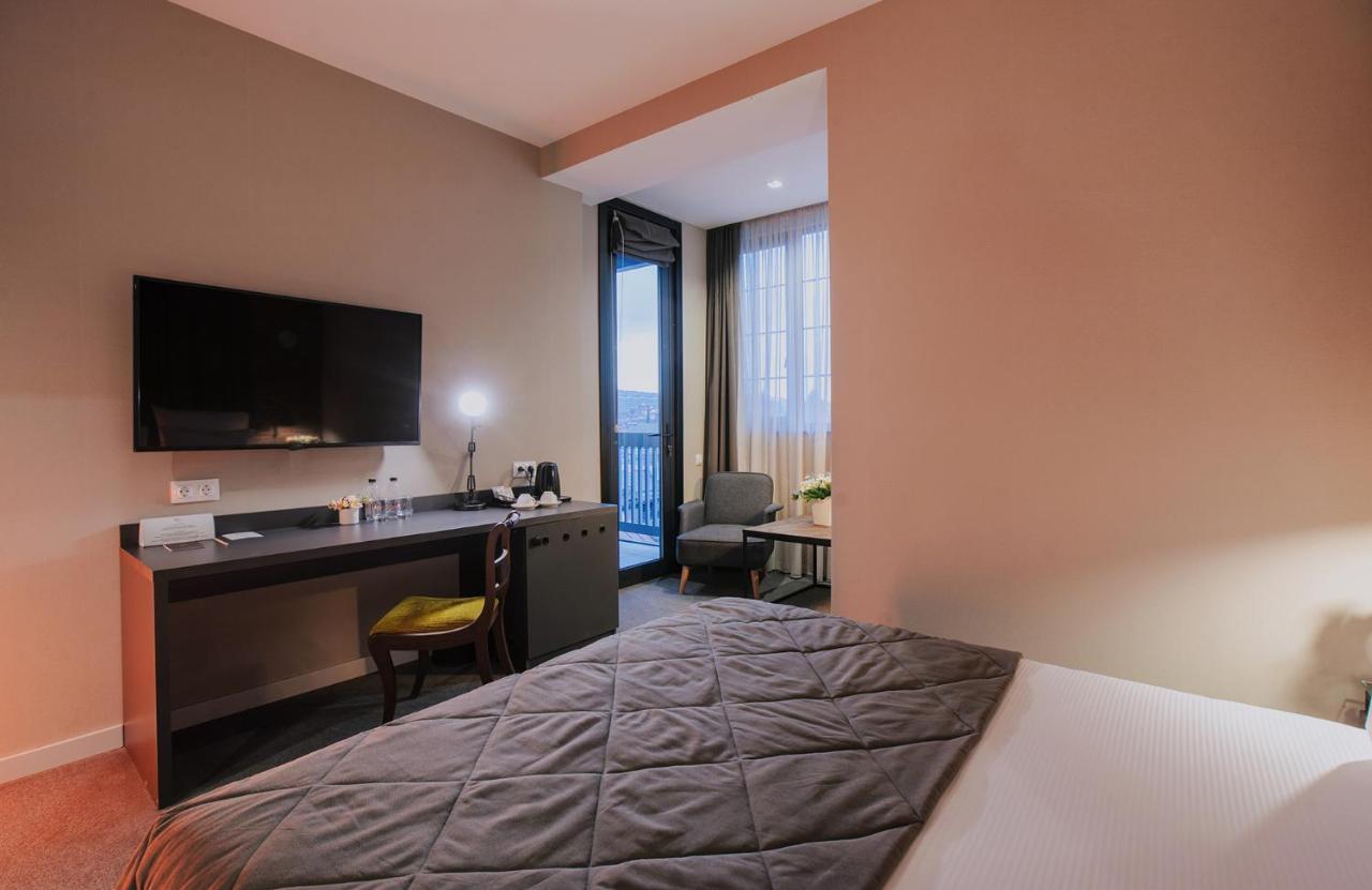 TbiliSee Boutique Hotel Tbilissi Extérieur photo
