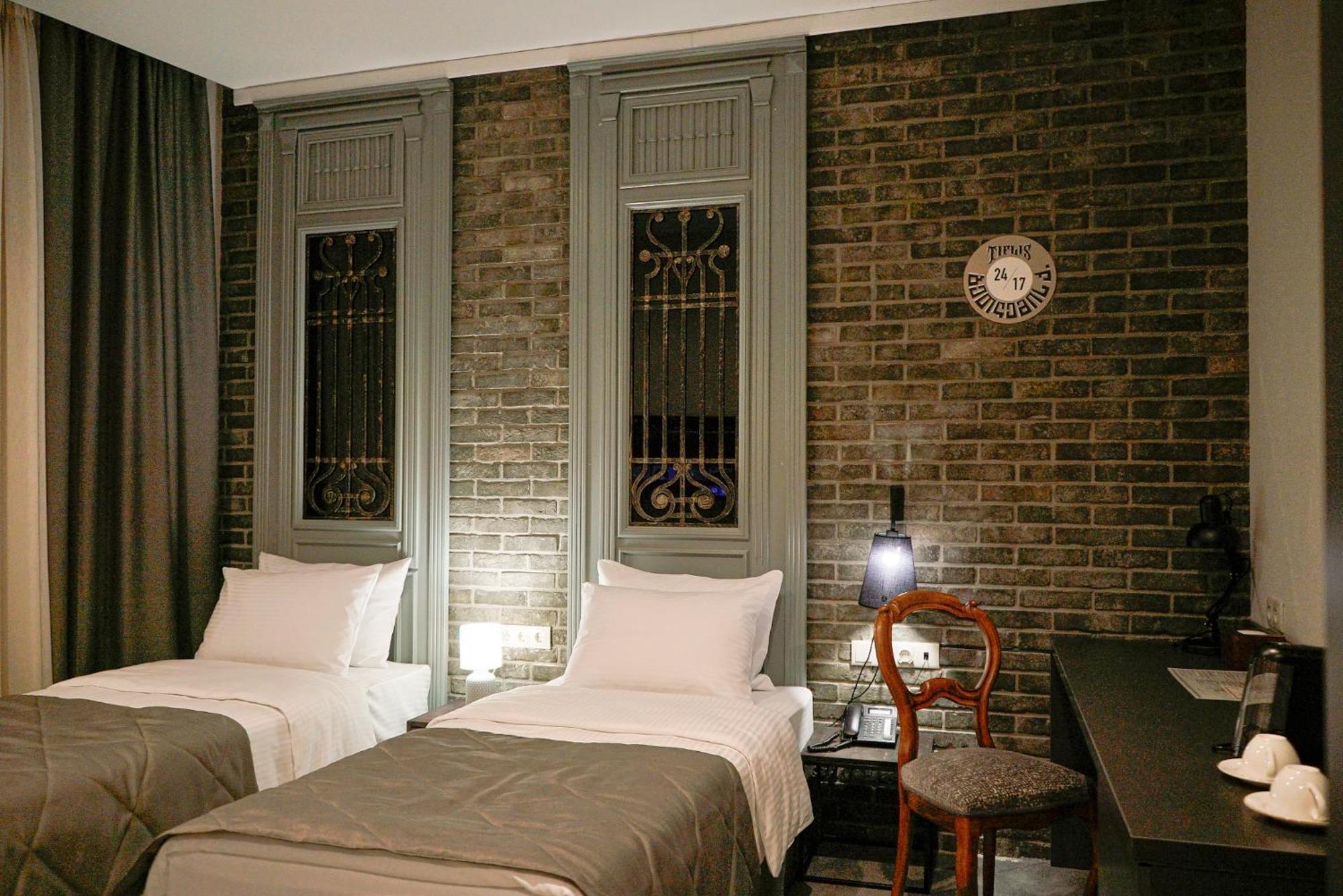 TbiliSee Boutique Hotel Tbilissi Extérieur photo