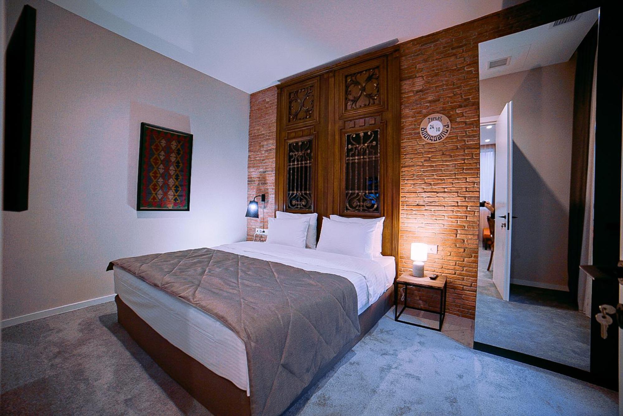 TbiliSee Boutique Hotel Tbilissi Extérieur photo